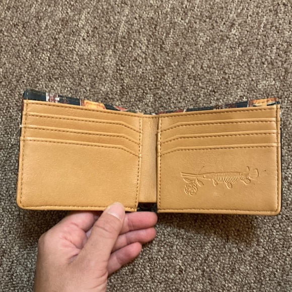Sipsey Wilder Mush Love Bifold Wallet - Picture 3 of 7